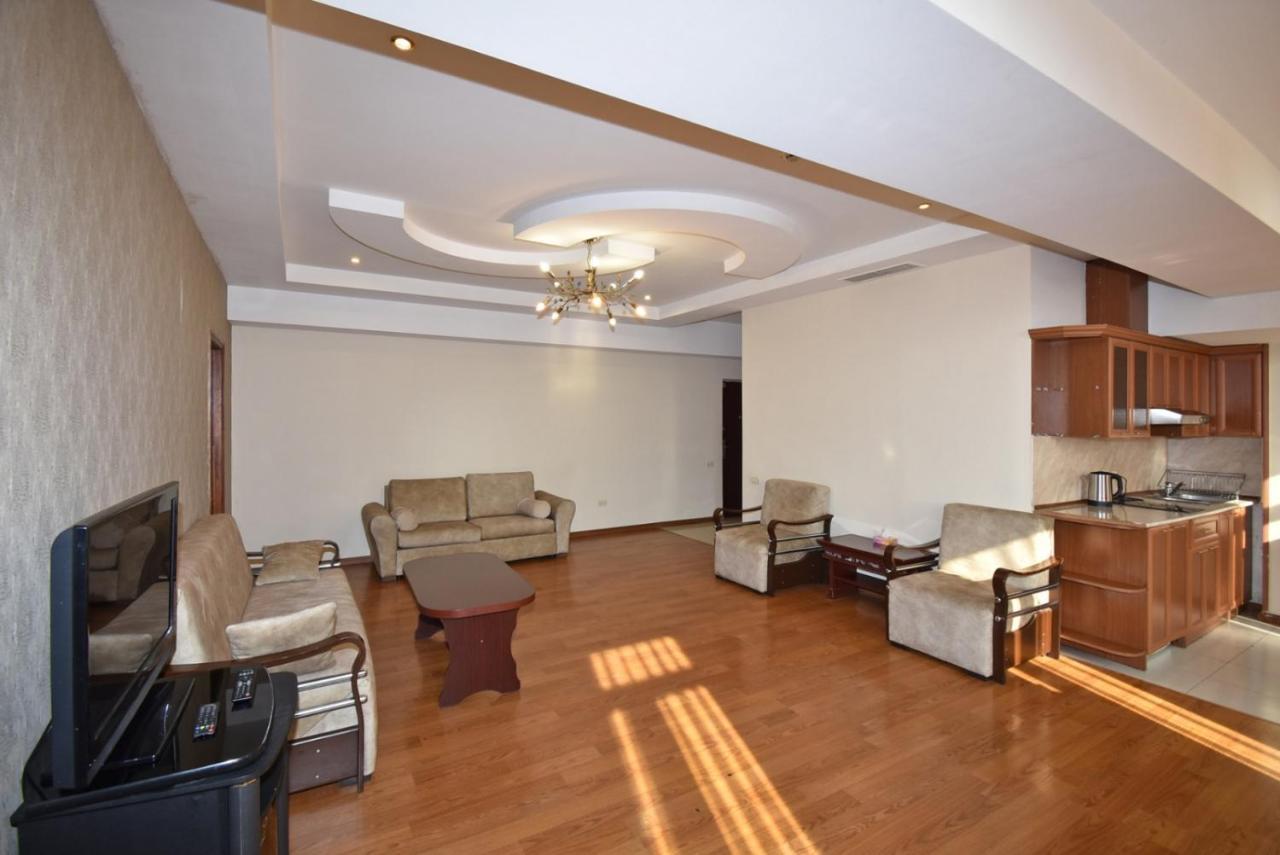 Abovyan Street 16, Apartment No 24 Erevan Exterior foto