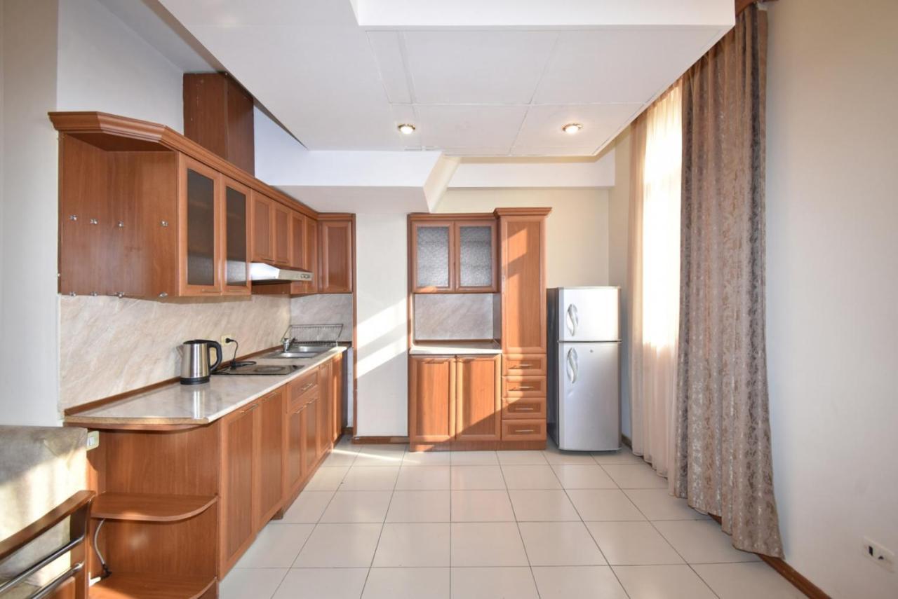 Abovyan Street 16, Apartment No 24 Erevan Exterior foto