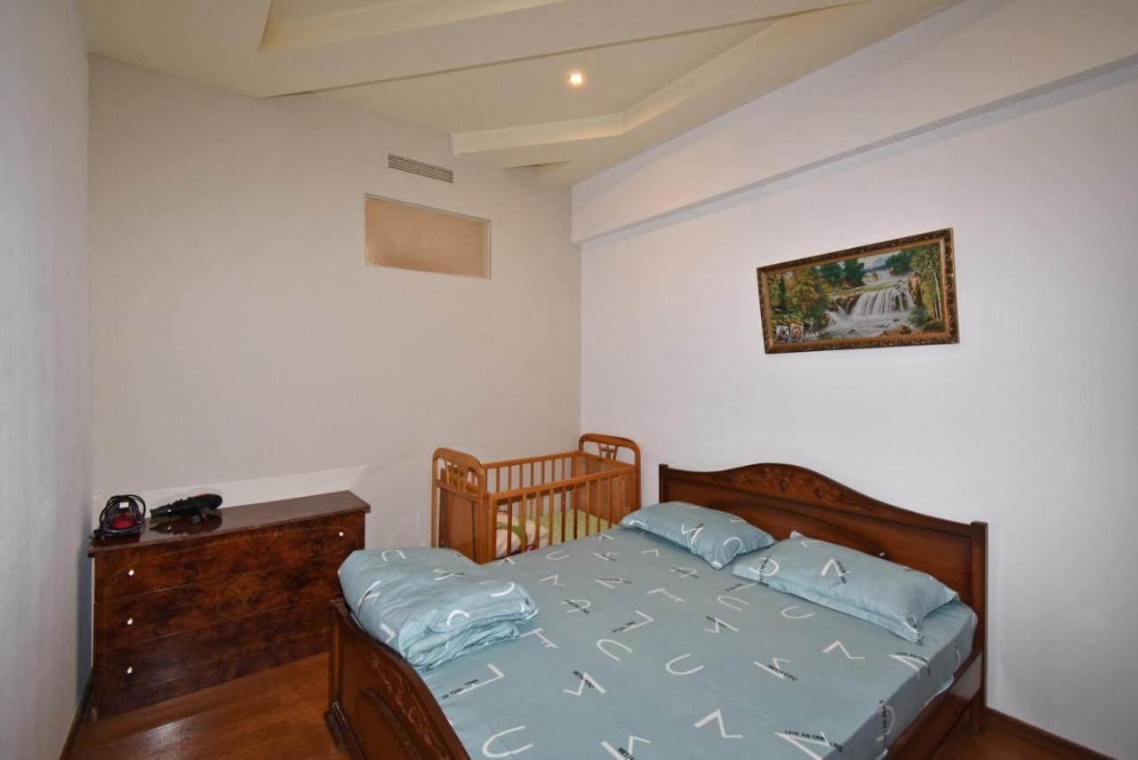 Abovyan Street 16, Apartment No 24 Erevan Exterior foto